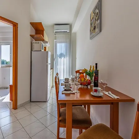 Family Fun Retreat Apartment *